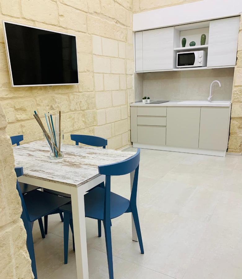 Villa Casa Loca Intera Casa A Due Passi Da Porta San Biagio Lecce Exterior foto